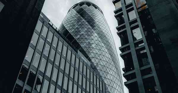 医院智能机器人被砸 医院智能机器人被砸原因