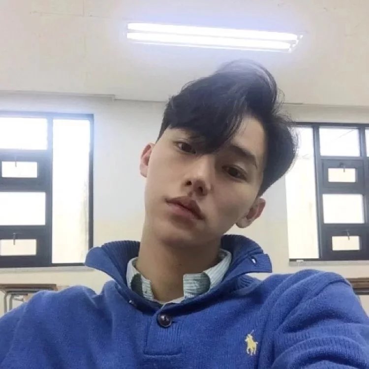 宇文唯欢浩