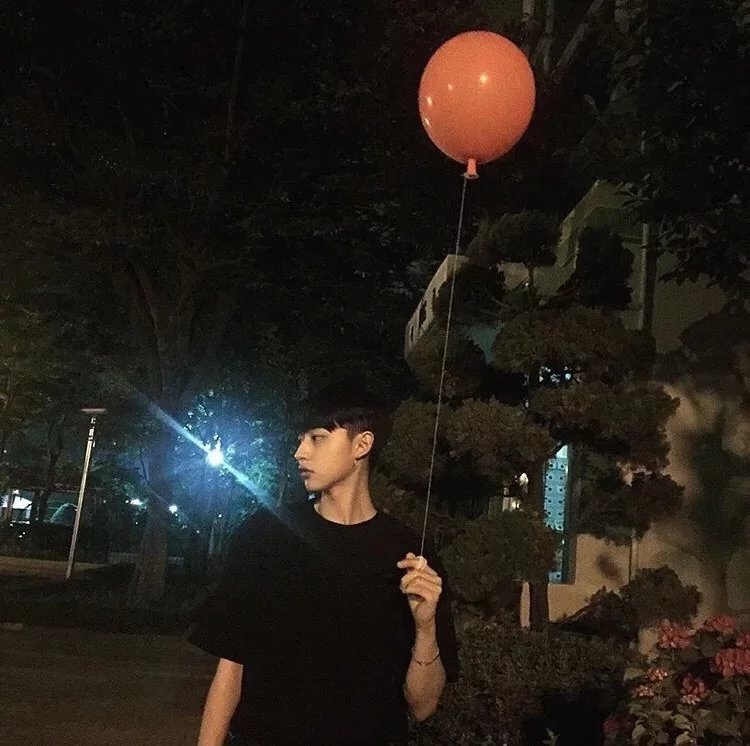 任思霄琛