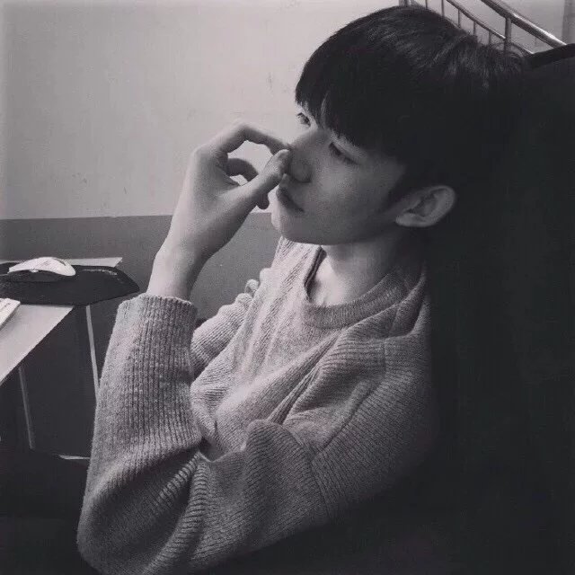 莫莲卿环