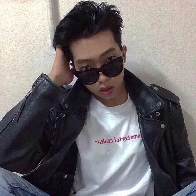 吉静翠琼