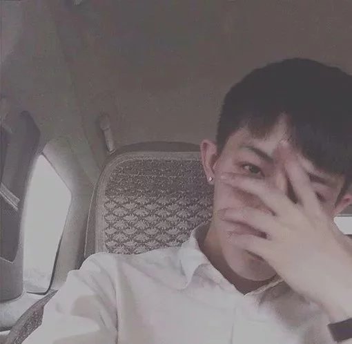 方菲勤仁