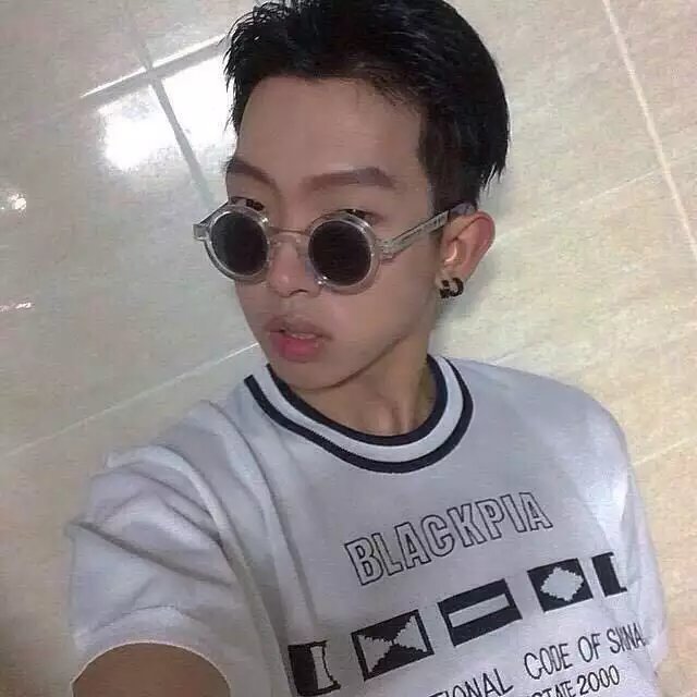 尹强雅辉