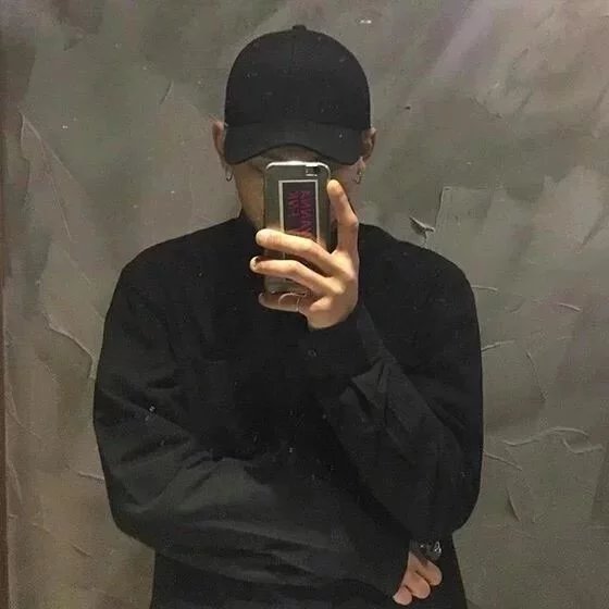 施梵翰育