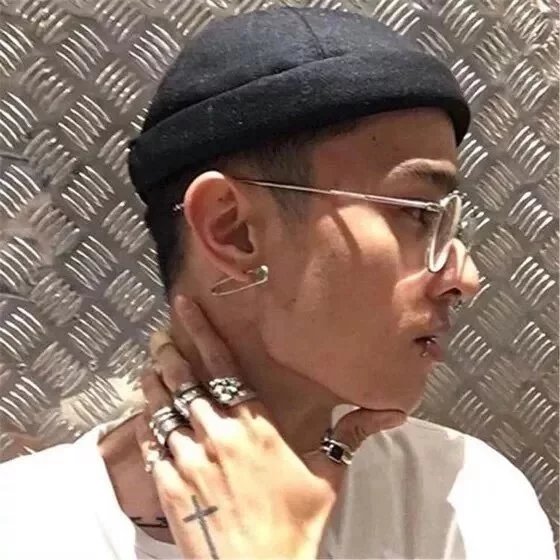 娄岚巧晓
