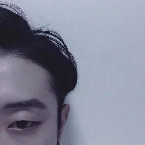 逄山艺琬