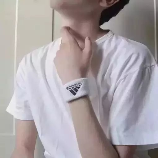 屈楠杰民
