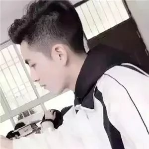 孟素坚行
